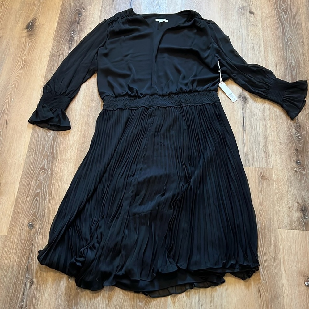 Chico’s Black Long Sleeve Dress Size 4 (XXL)